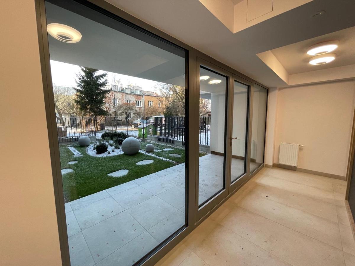 Apartament Smart Kamienica Grochow With Free Parking Варшава Екстериор снимка