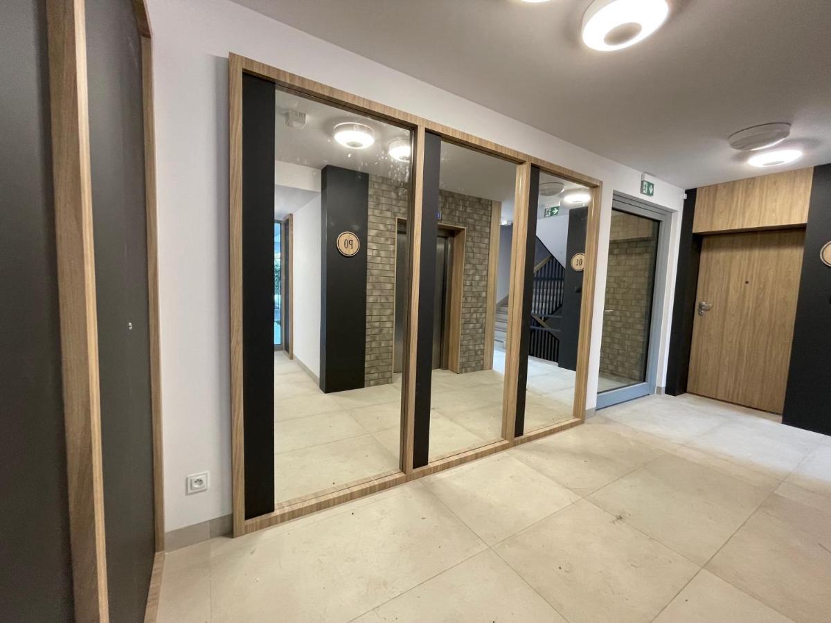 Apartament Smart Kamienica Grochow With Free Parking Варшава Екстериор снимка
