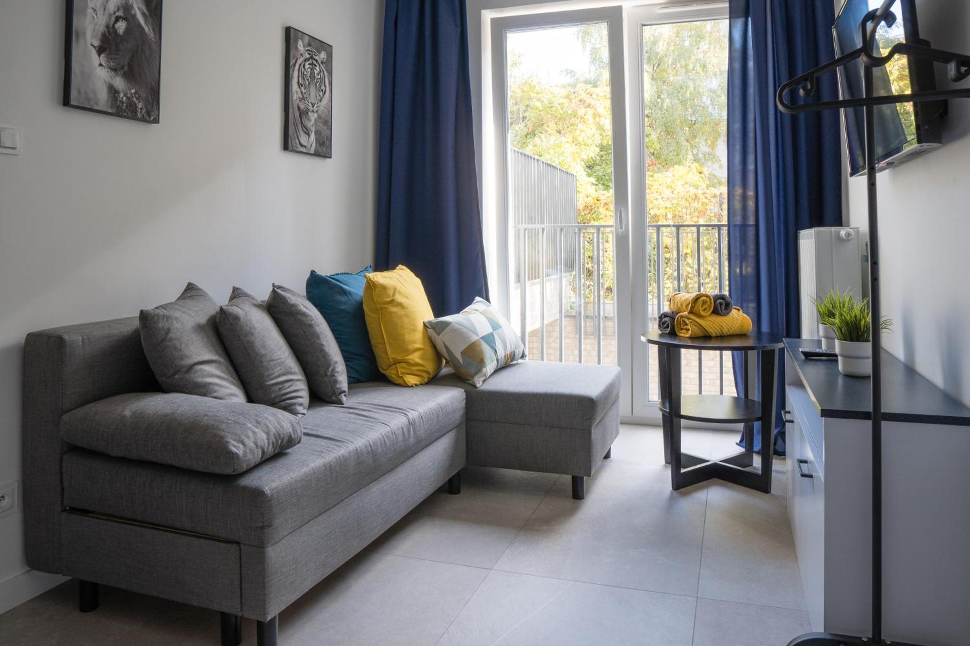 Apartament Smart Kamienica Grochow With Free Parking Варшава Екстериор снимка