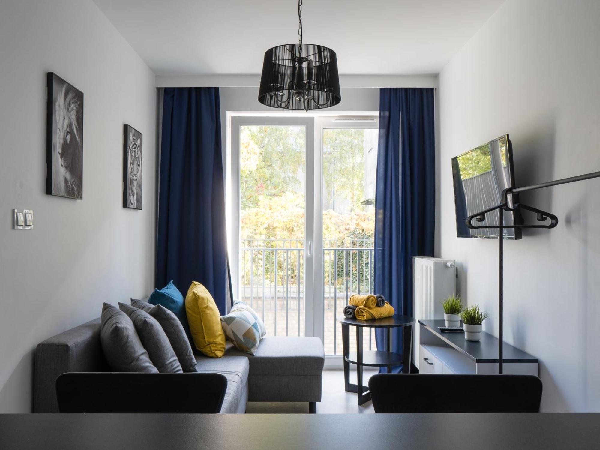 Apartament Smart Kamienica Grochow With Free Parking Варшава Екстериор снимка